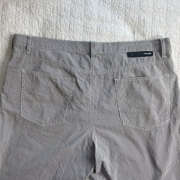 Hurley Men's Shorts Size 38 (Style '84 Slim) - Picture 8 of 8
